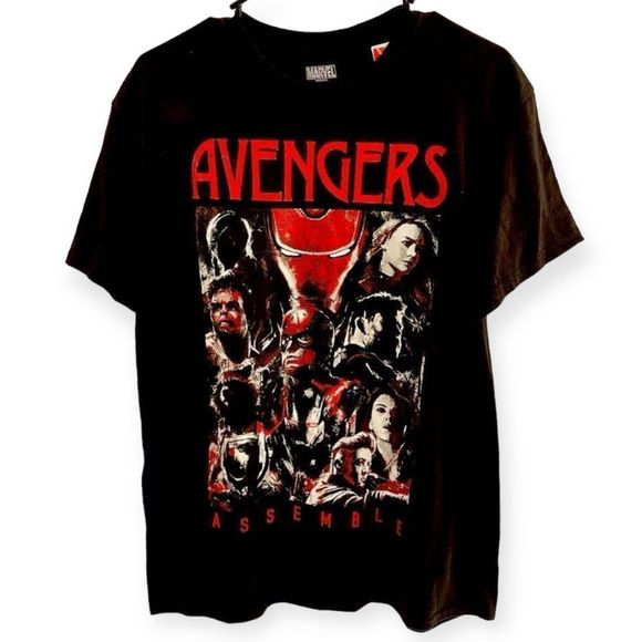 Marvel Mens Avengers T-shirt Size M - Picture 1 of 3
